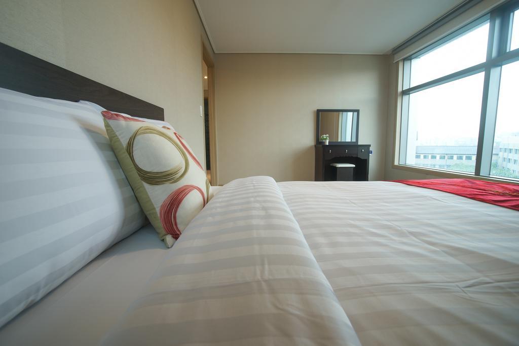 R&T Hotel Jeju Quarto foto