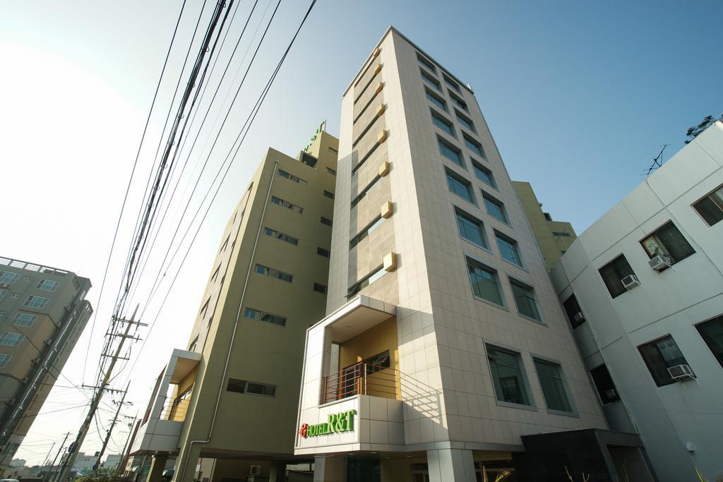 R&T Hotel Jeju Exterior foto